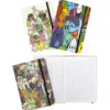 Cuatro cuadernos de conejos apilados con un cuaderno abierto mostrando sus hojas cuadriculadas y el cierre de caucho.