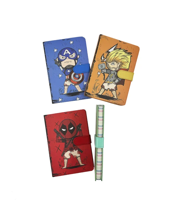 Agenda de notas con broche héroes X 12 unidades